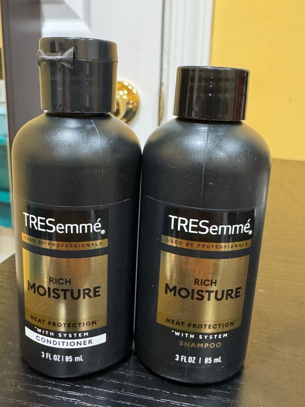 TRESemme Rich Moisture  Shampoo & Conditioner (3 fl oz) travel size brand new